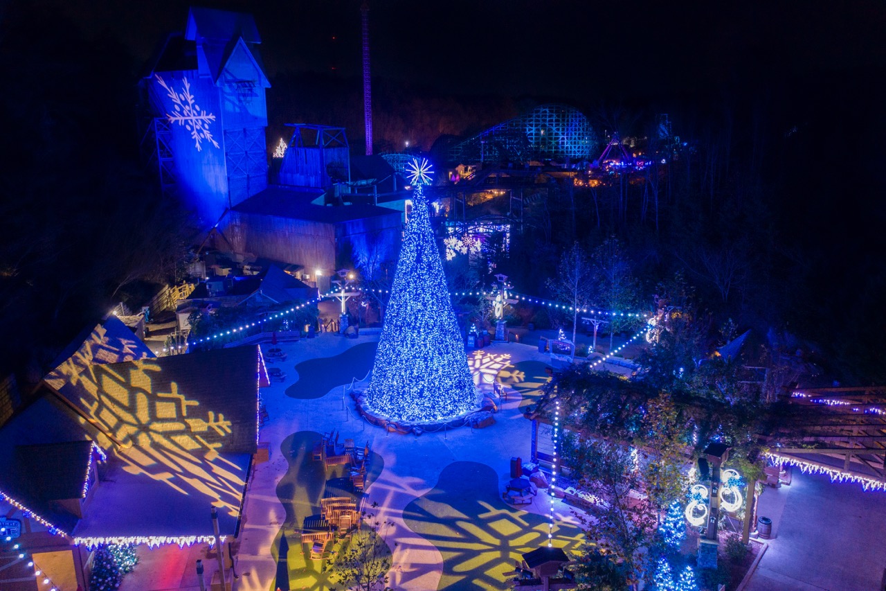 The wonderful Christmas tree lit up a deep blue color in Dollywood.