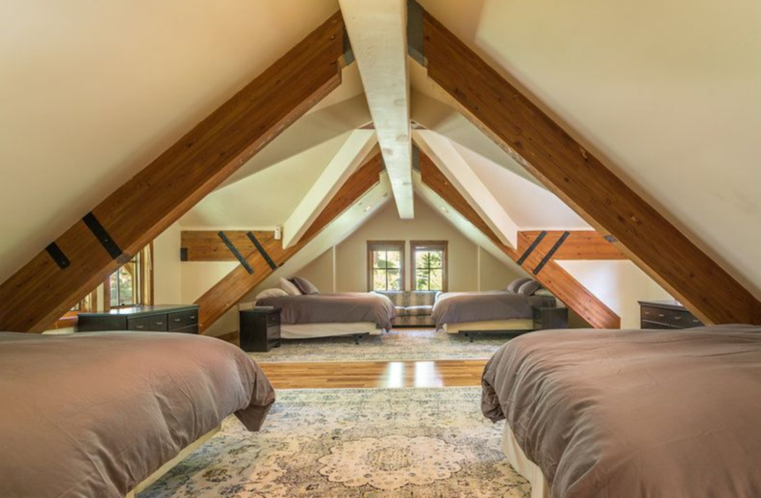 Lake Tahoe Vacation Rentals That Can Accommodate The Whole Family