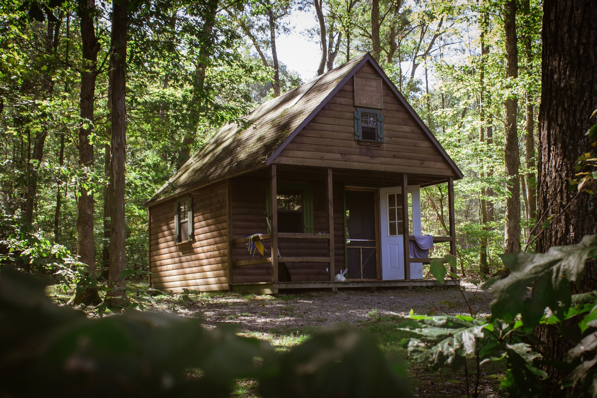Cabin in the woods of Broken Bow.