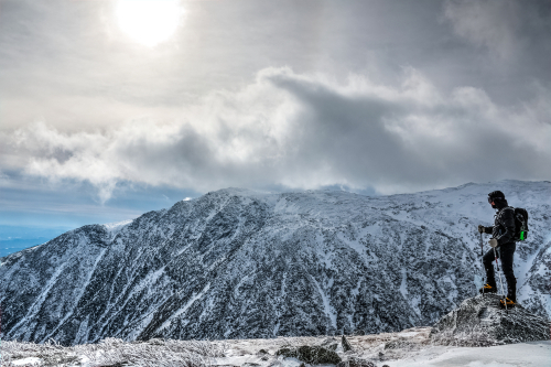 A skier at the top of North Conway in New Hampshire.