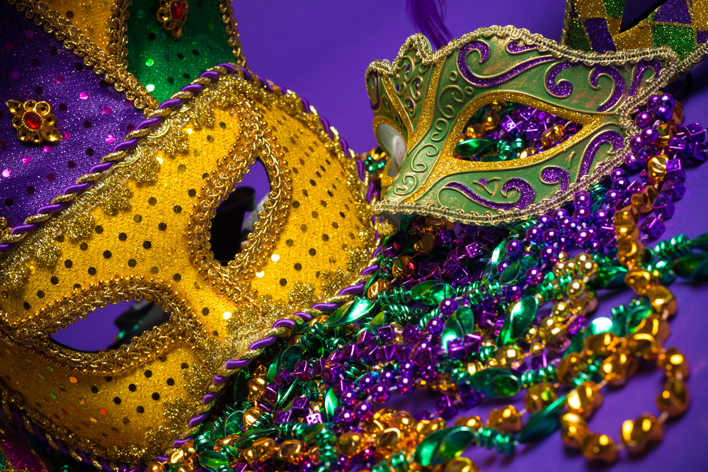 mardi-gras-carnivale-mask-beads