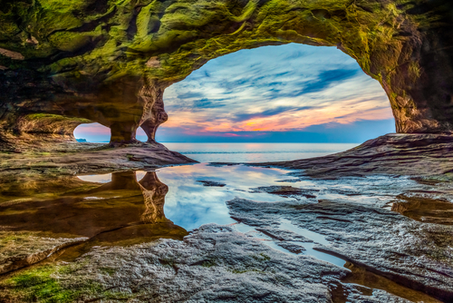 sunset-from-lake-superior-caves