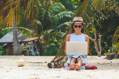 woman-working-on-beach