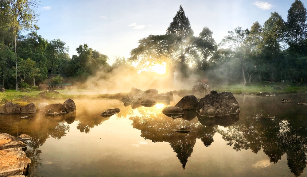 Morning light shining down on the placid water of Hot Springs National Park.