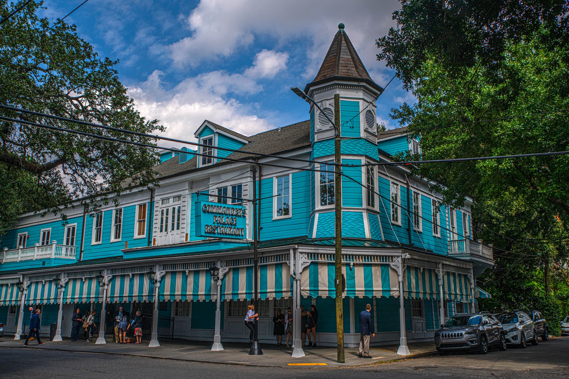 Commander's Palace Restaurant, with its turquoise facade.