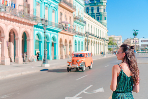 woman-in-cuba