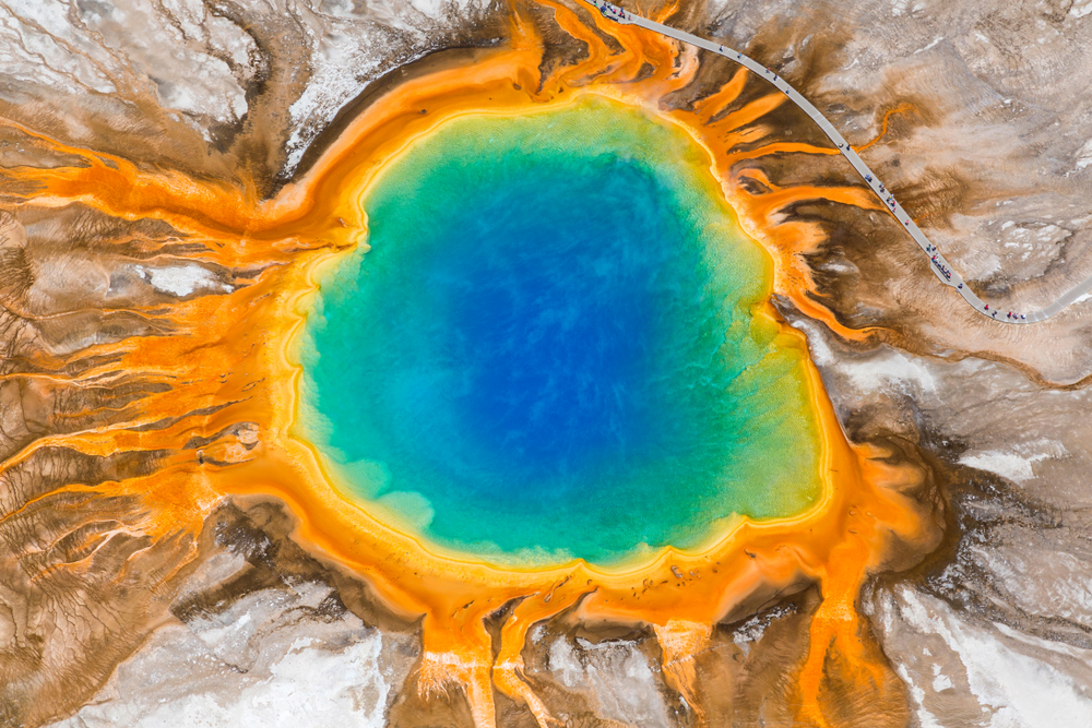 yellowstone-aerial-view