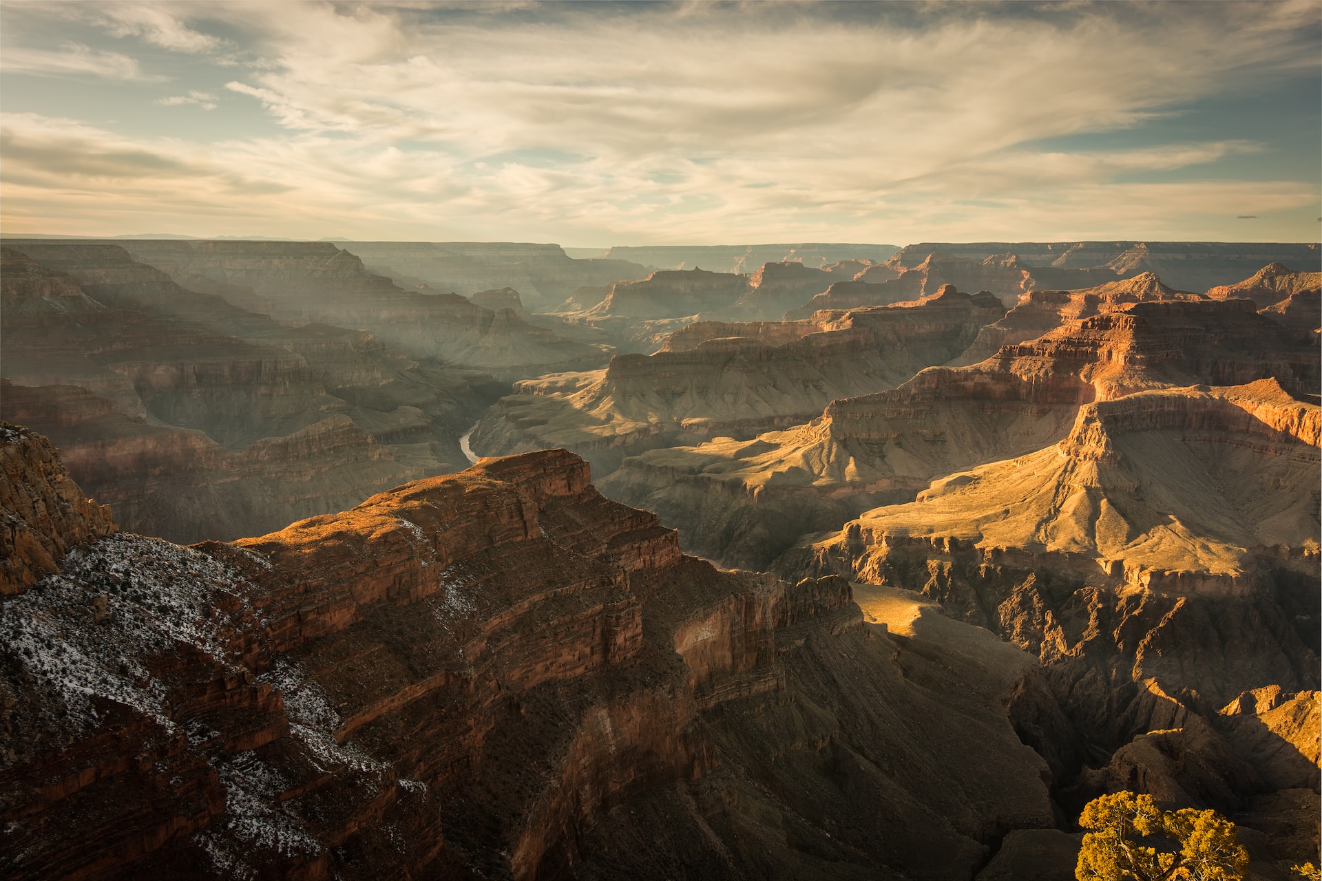 The unending sweeping vistas found in Grand Canyon.