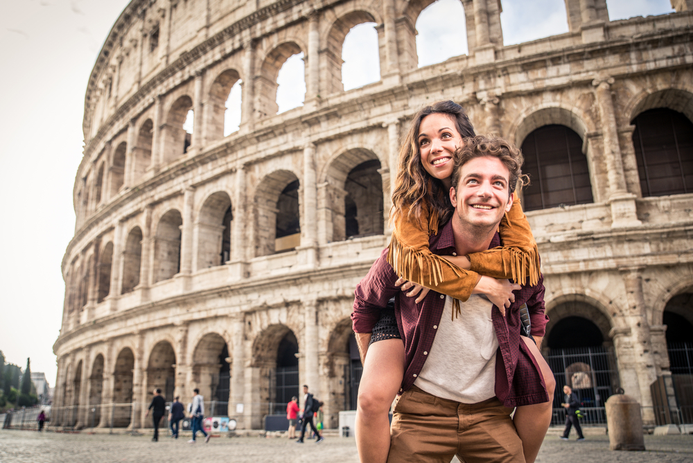 couple-in-rome