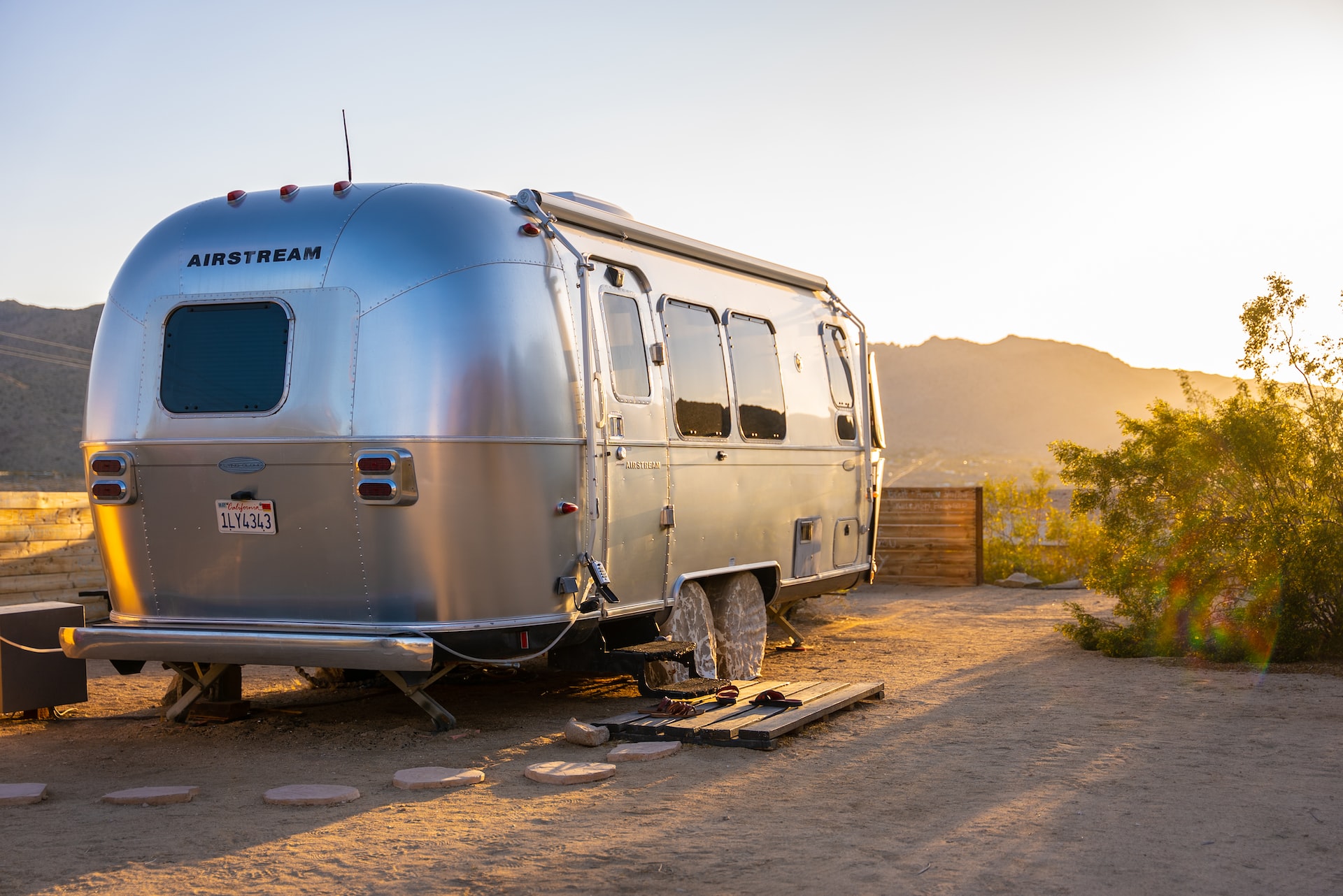 Air Stream hotel in Joshua Tree.