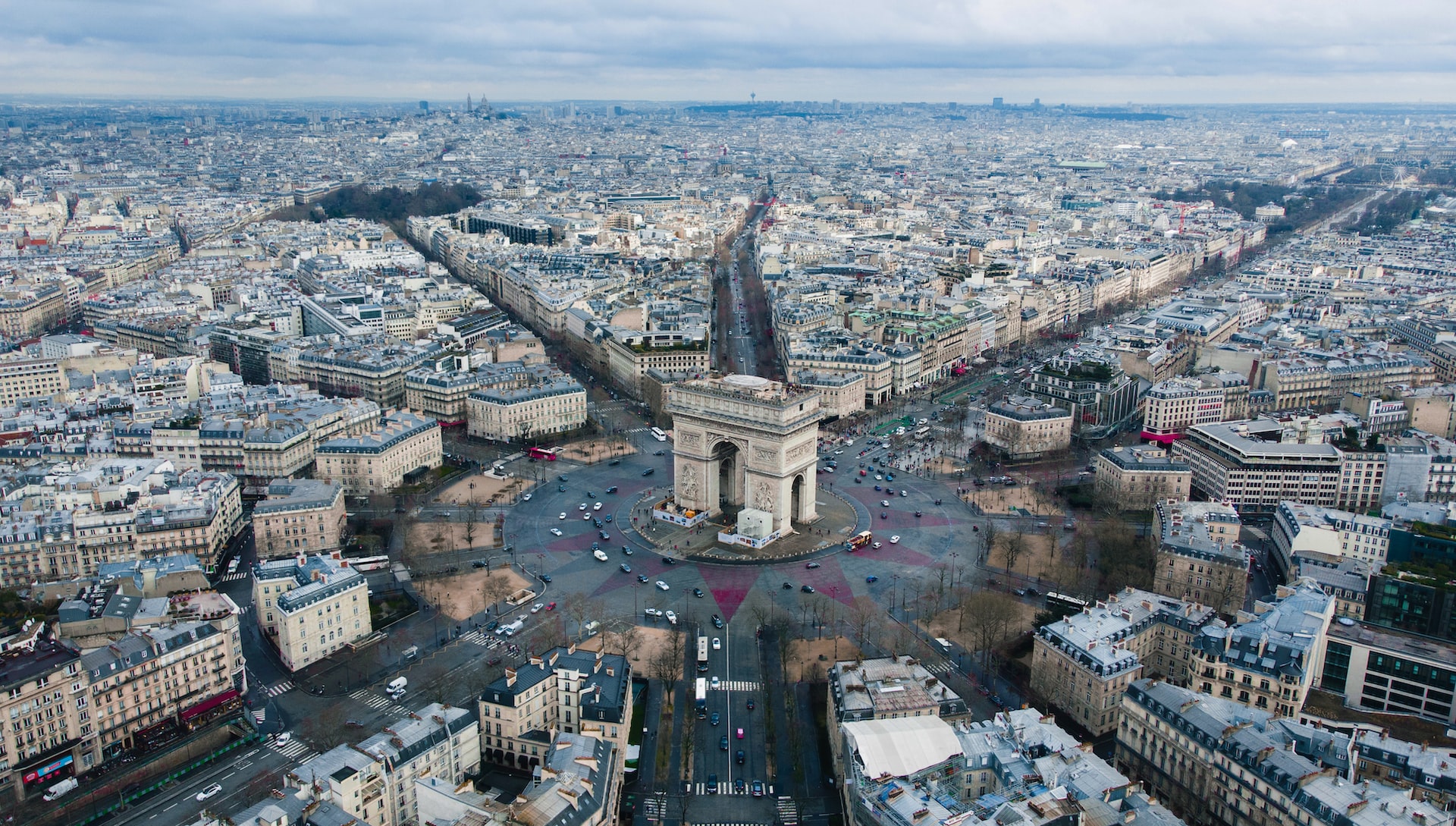 The Arc de Triomphe and a series of streets flowing out in a circle.