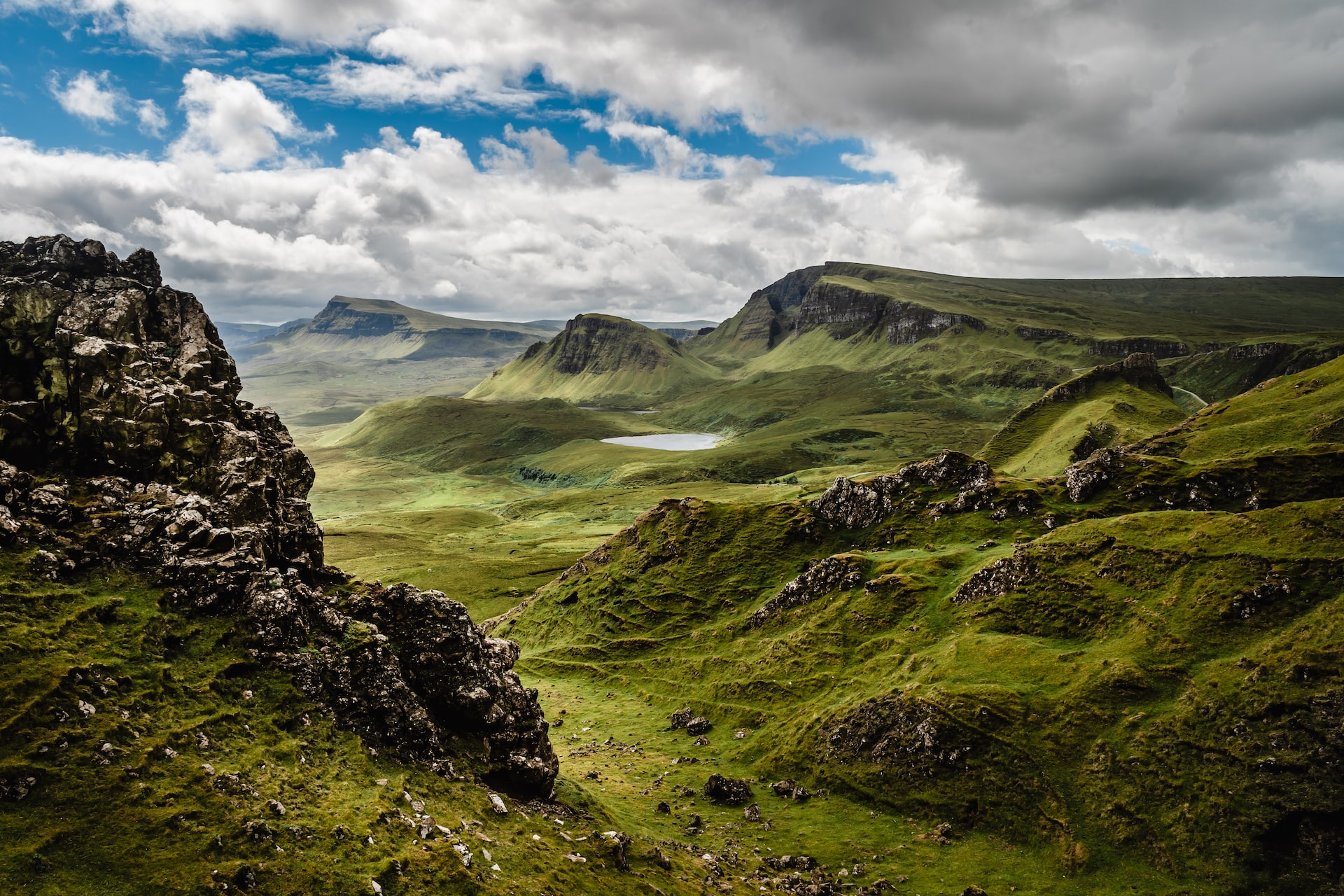 The magnificent landscape found along the Isle of Skye.