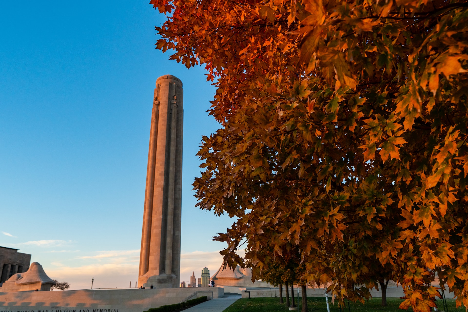 An autumn day in Kansas City at the World War 1 Memorial and Museum with the leaves changing colors.